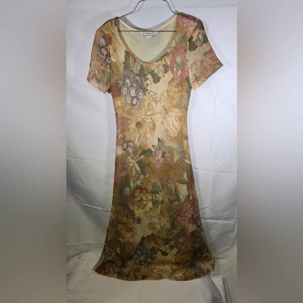 Christy Lyn Vintage Floral Dress Approximately Size Small*Measurements Provided*